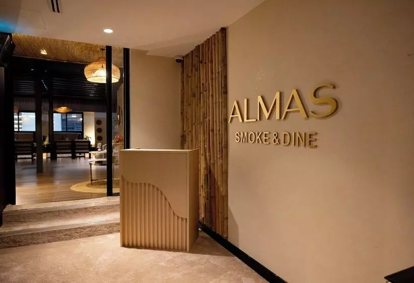 Fotos del hotel Grand Kingsgate Waterfront By Millennium Hotels:  88
