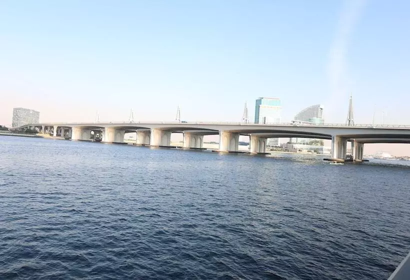 Fotos del hotel Grand Kingsgate Waterfront By Millennium Hotels:  10