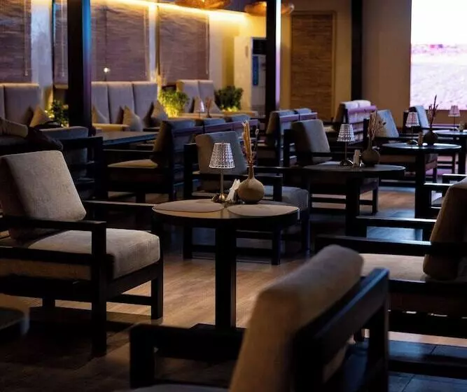 Fotos del hotel Grand Kingsgate Waterfront By Millennium Hotels:  34