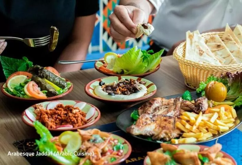 Fotos del hotel Grand Kingsgate Waterfront By Millennium Hotels:  13
