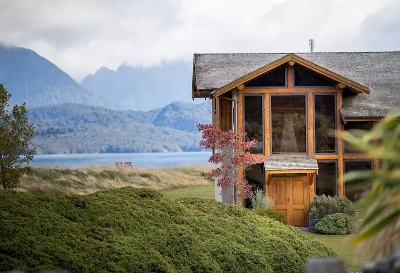 Fotos del hotel Fiordland Lodge:  2