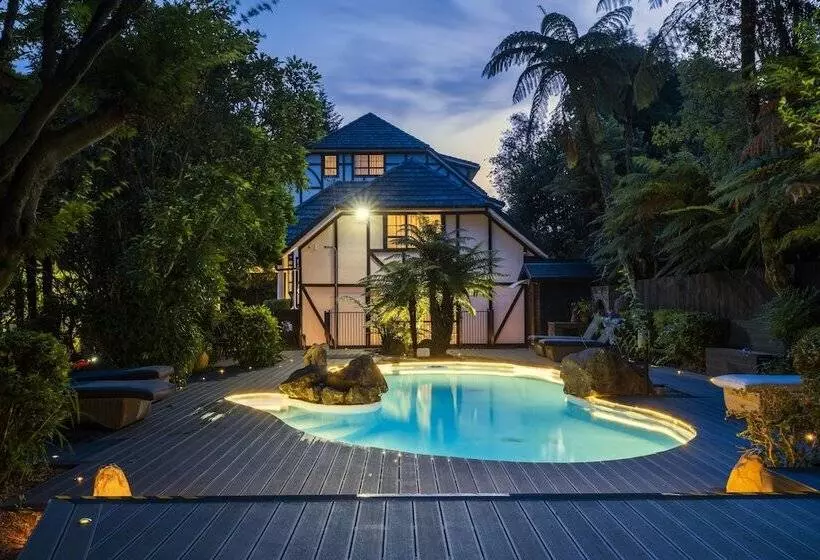 Fotos del hotel Hamurana Lodge:  2