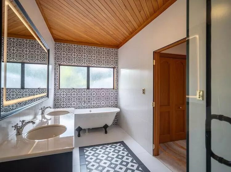 Fotos del hotel Hamurana Lodge:  22