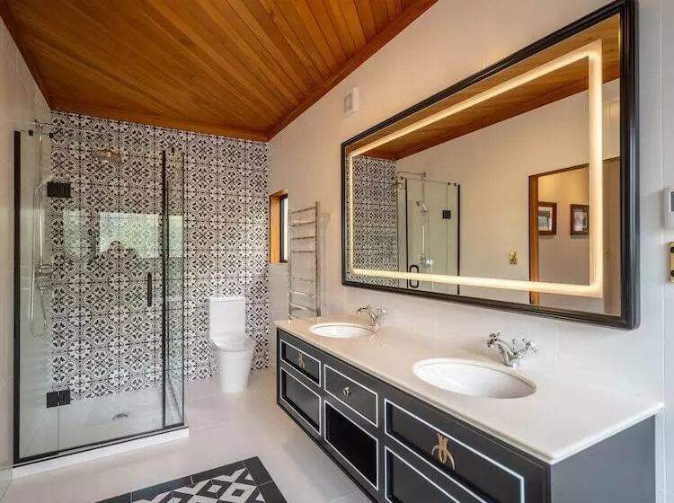 Fotos del hotel Hamurana Lodge:  24