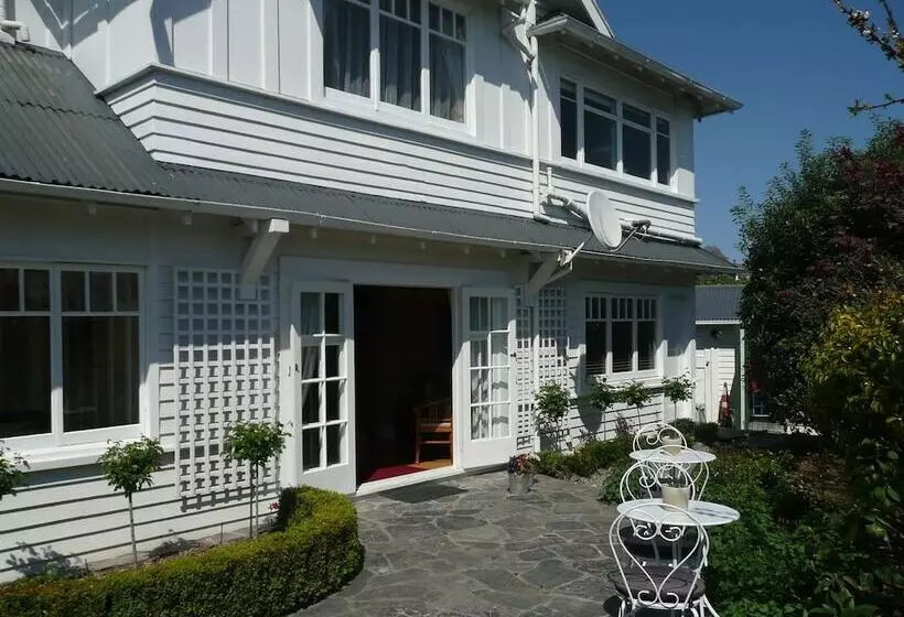 Fotos del hotel Kershaw House Boutique Accommodation:  11