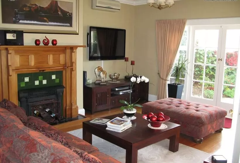 Kershaw House Boutique Accommodation