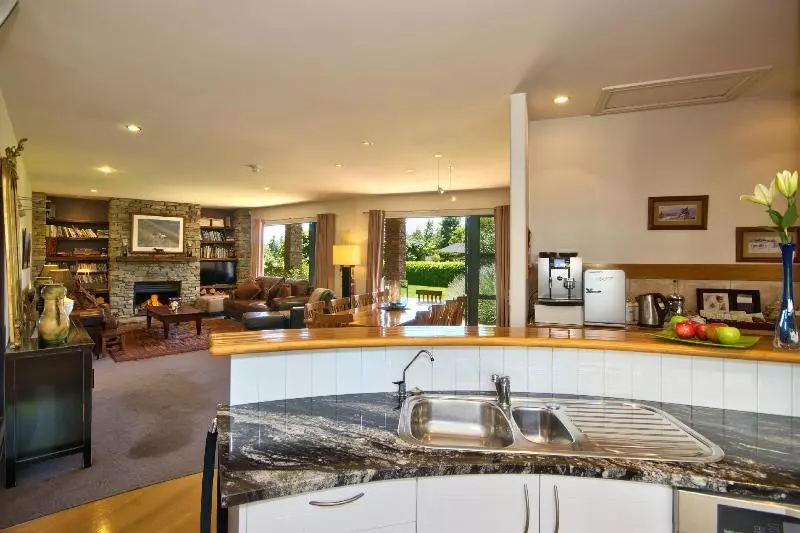 Fotos del hotel Lime Tree Lodge:  16