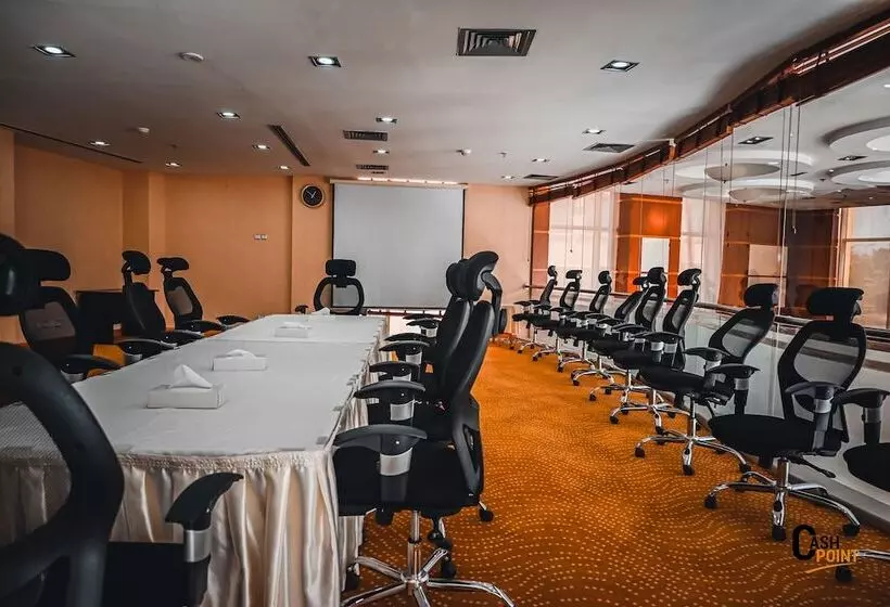 Fotos del hotel Ramada By Wyndham Al Khobar:  18