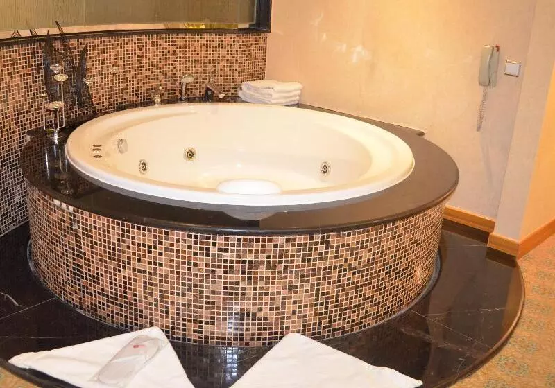 Fotos del hotel Ramada By Wyndham Al Khobar:  30