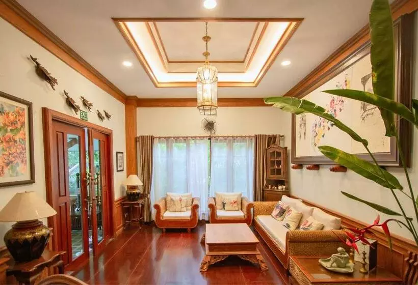 Fotos del hotel Rich Garden House:  23