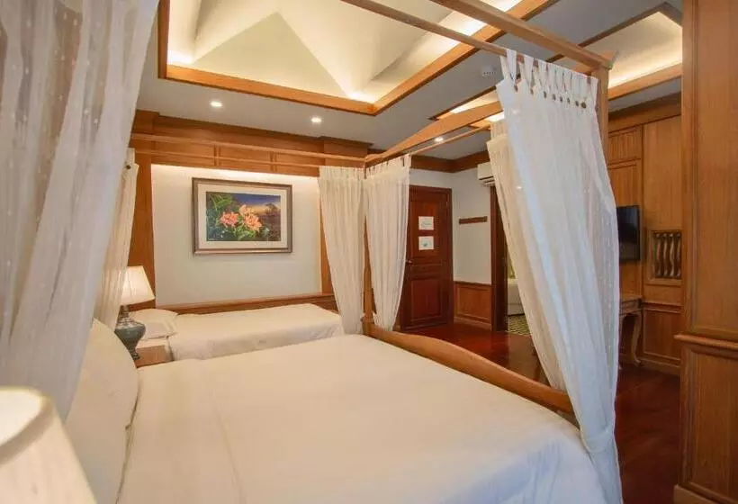 Fotos del hotel Rich Garden House:  9
