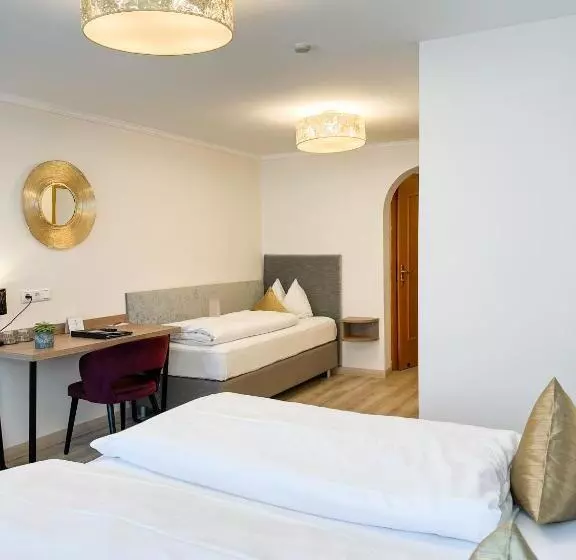 Fotos del hotel Cityhotel Trumer Stube:  17