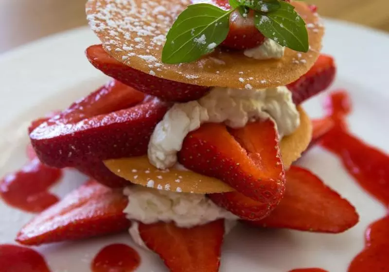 Fotos del hotel Les Jardins De La Livrée:  18