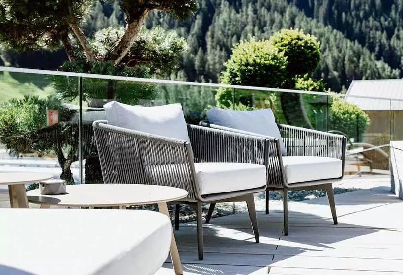 Fotos del hotel Arlmont Hotel:  3