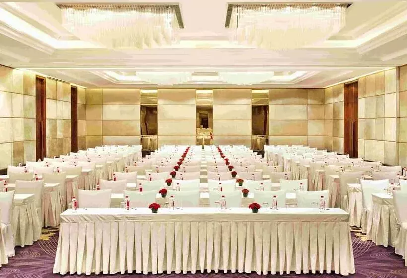 Fotos del hotel Holiday Inn New Delhi Mayur Vihar Noida, An Ihg:  17