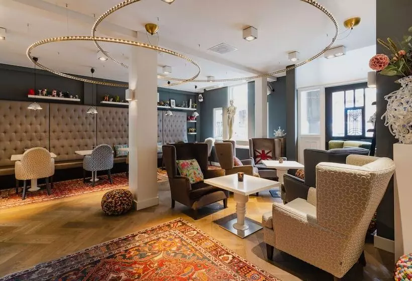 Fotos del hotel Jl No76:  3