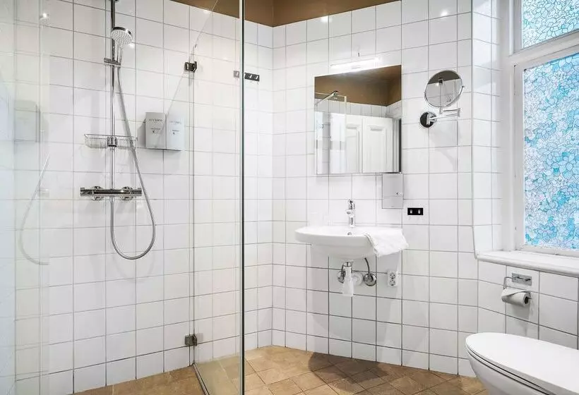 Fotos del hotel L Linnea; Sure Hotel Collection By Best Western:  5