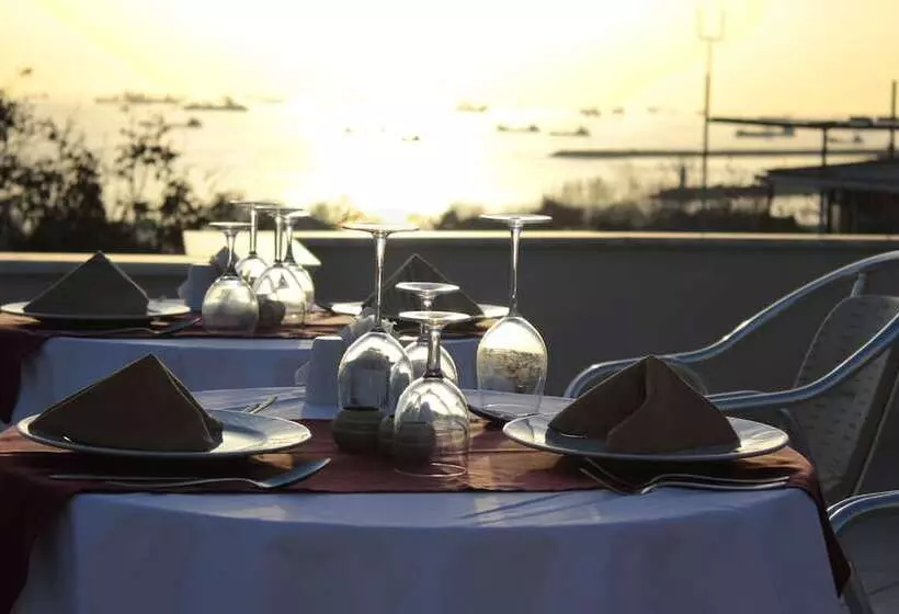 Fotos del hotel Sultanahmet Cesme:  3