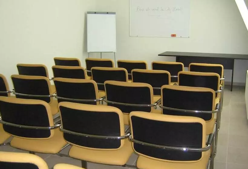 Fotos del hotel City Hotel Bucharest:  16