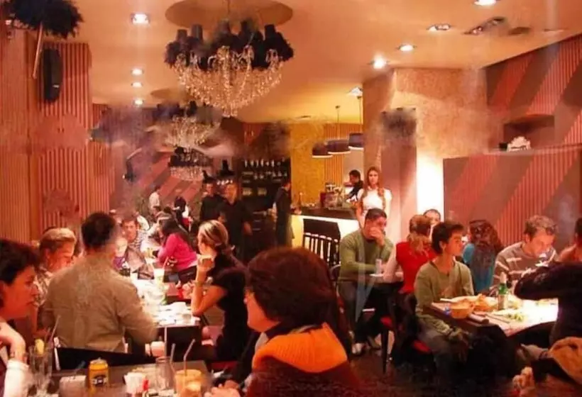 Fotos del hotel Cherica:  3