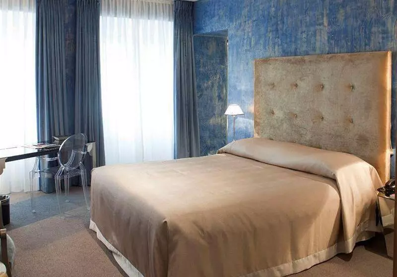 Fotos del hotel Le Place D Armes:  6