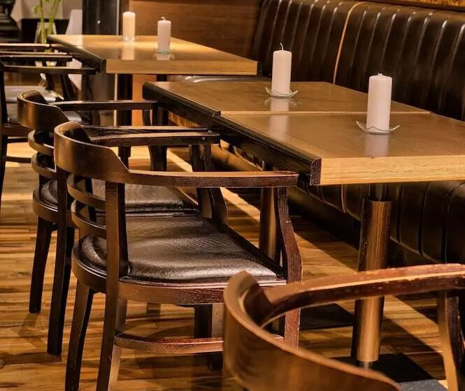 Fotos del hotel Monopol:  11