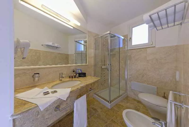 Fotos del hotel Villa Bonocore Maletto:  2