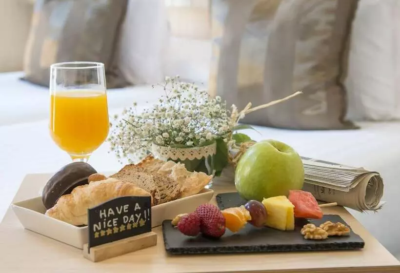 Fotos del hotel Ako Suites:  6