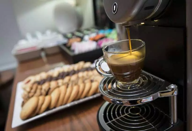 Fotos del hotel Ako Suites:  13