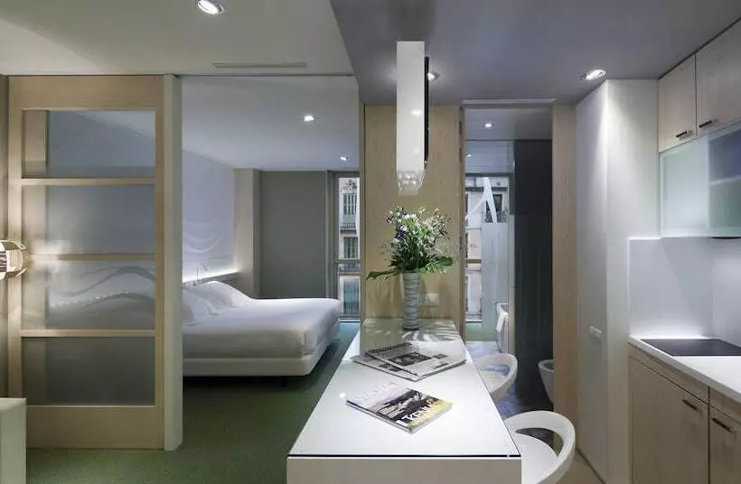 Fotos del hotel Ako Suites:  19