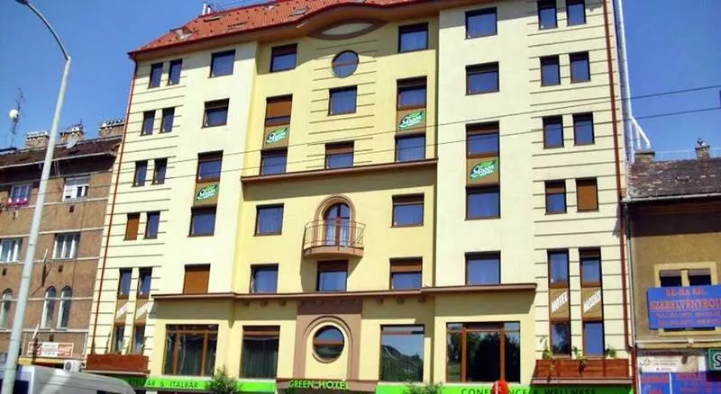 Green Hotel Budapest