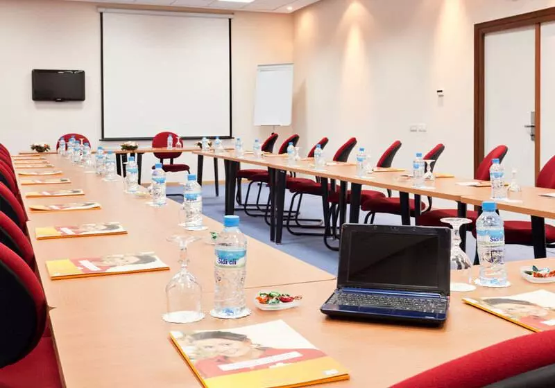 Fotos del hotel Ibis Tanger City Center:  11