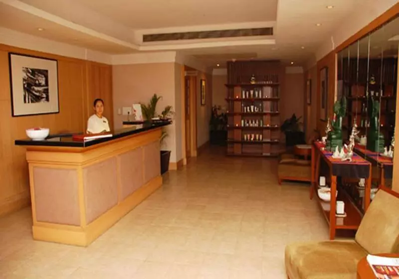Fotos del hotel Ellaa  Gachibowli:  5