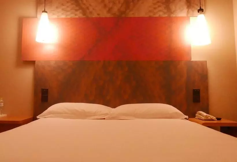 Fotos del hotel Ibis Qingdao Ningxia Road:  7