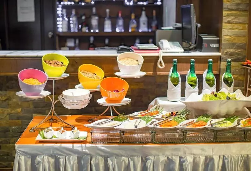 Fotos del hotel King Grand Boutique Hotel:  11