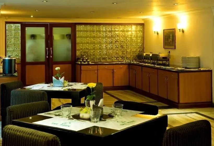 Fotos del hotel Park Plaza:  5