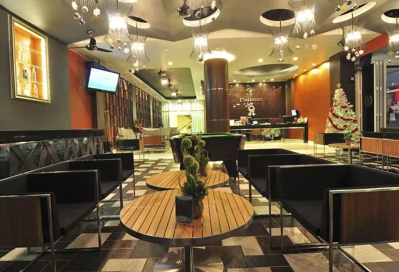 Fotos del hotel Platinum  And Apartments:  4