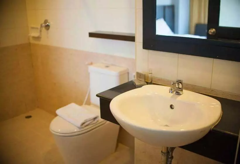 Fotos del hotel Platinum  And Apartments:  5