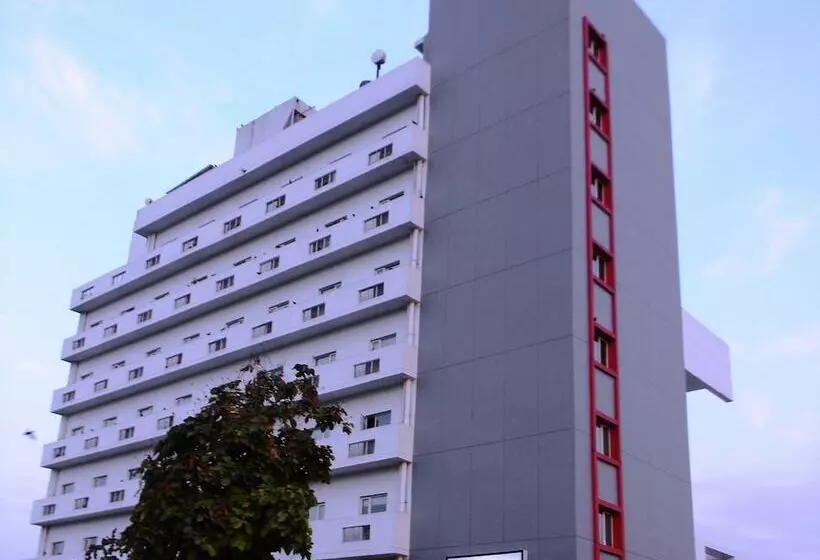 Red Fox Hotel, Jaipur