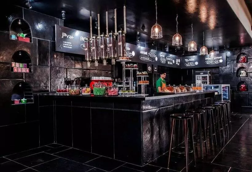 Fotos del hotel Courtyard By Marriott Ahmedabad:  8