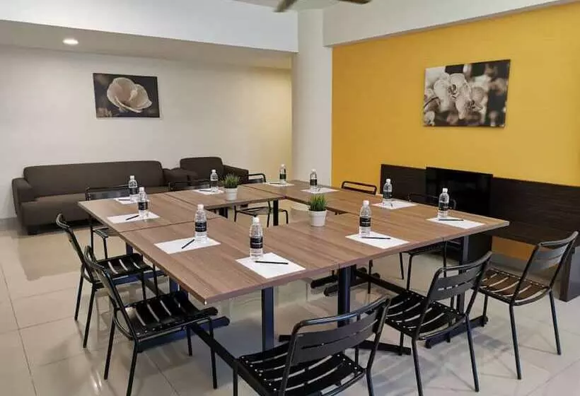 Fotos del hotel Fahrenheit Suites Bukit Bintang, Kuala Lumpur:  5