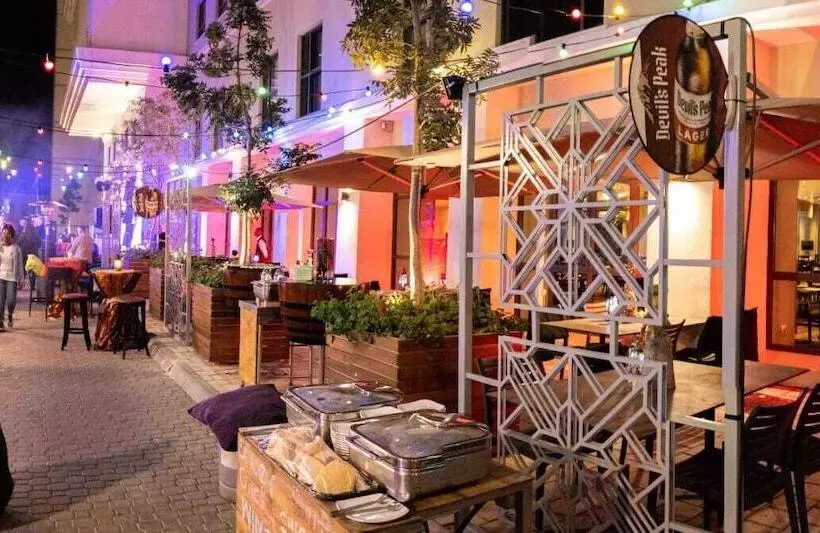 Fotos del hotel Holiday Inn Sandton, An Ihg:  16