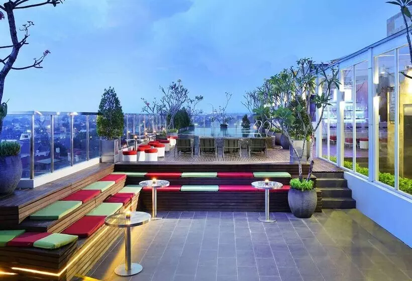 Fotos del hotel Ibis Styles Yogyakarta:  14