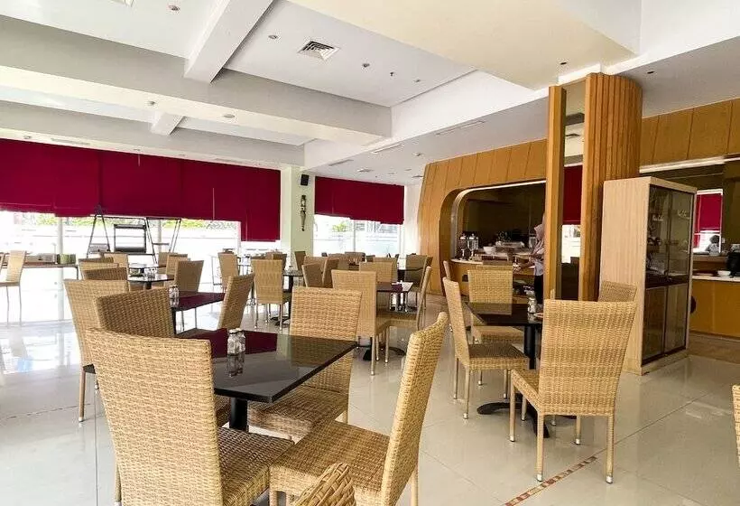 Fotos del hotel Ibis Styles Yogyakarta:  21