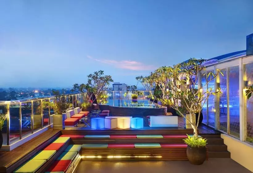 Fotos del hotel Ibis Styles Yogyakarta:  12