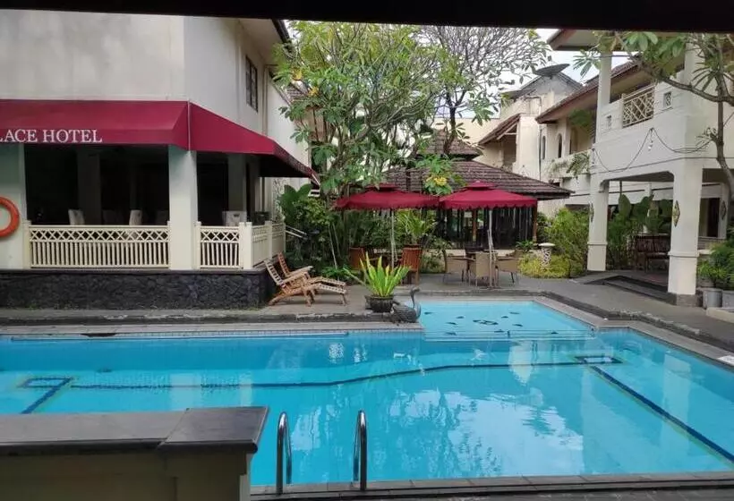 Fotos del hotel Indah Palace Yogyakarta:  22