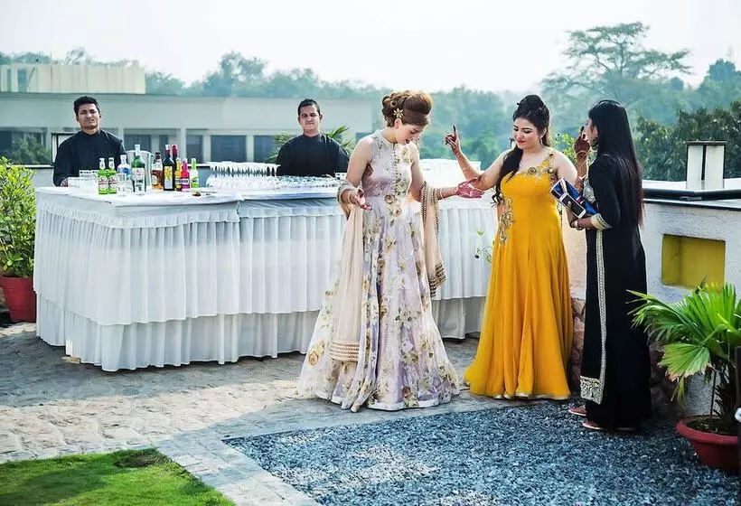 Fotos del hotel Mantra Amaltas:  15