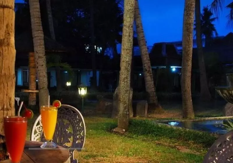 Fotos del hotel Sri Wedari:  11