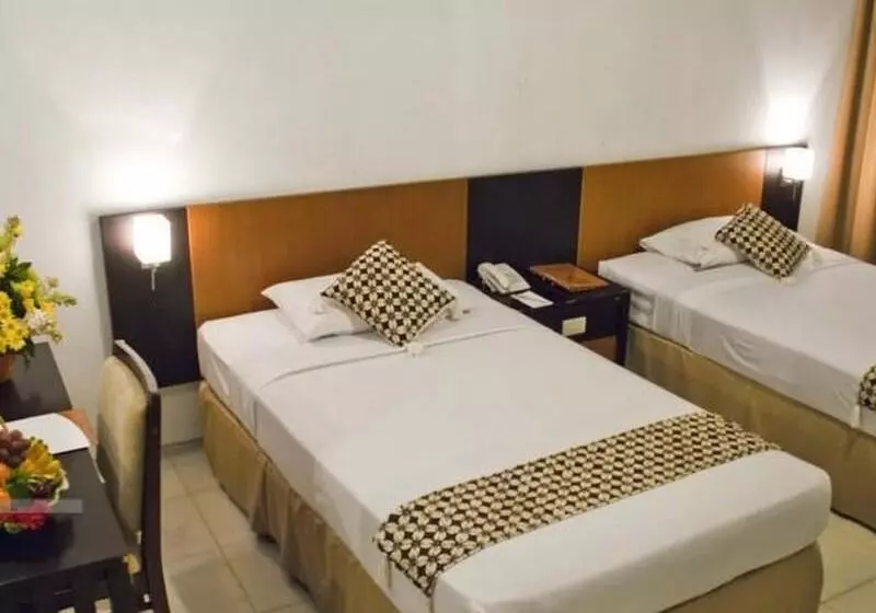 Fotos del hotel Sri Wedari:  12