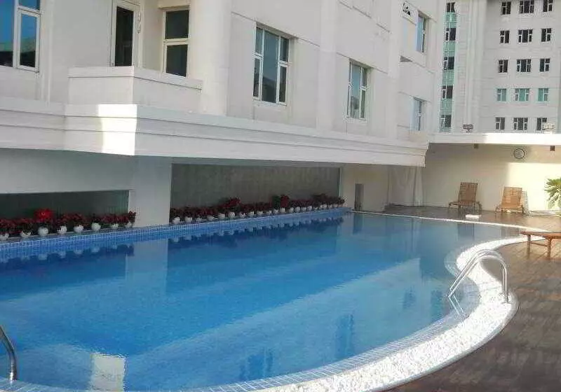 Fotos del hotel Vinh Trung Plaza Apartment &:  8